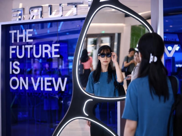 夏日寻「镜」：VITURE XR体验空间限时空降上海陆家嘴