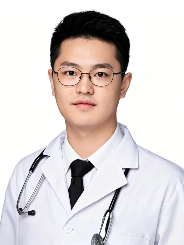 瑞派宠物口腔科：拨开齿间迷雾，重拾毛孩咀嚼之乐 