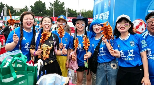 东北超常规赛收官：球场上有热血，街巷里见真章！ 