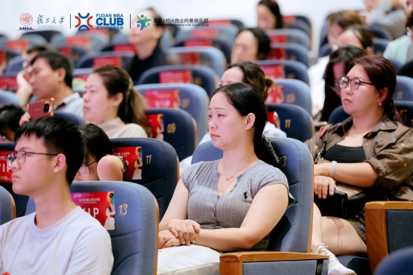 走进复旦百年名校！安湃声菁英夏令营听力关爱公益活动，用科技点亮“新声” 