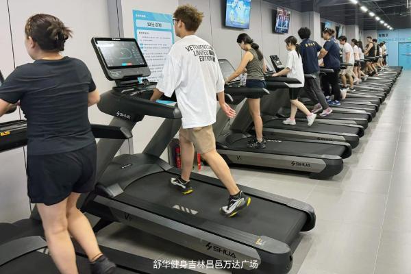 请10万人免费健身！舒华体育以“科学运动”点燃8.8全民健身日 