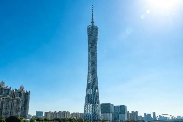 广州入户怎么选才不踩坑？2026空格盛世教育解析高频误区 