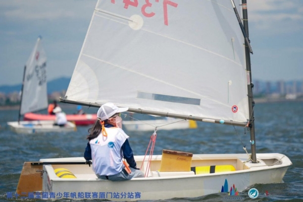 浪涌同安湾，帆动少年心！ 第十二届全国青少年帆船联赛厦门站盛大开幕 