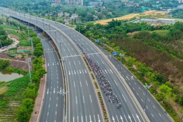 沃兰特2026年中国自行车运动超级赛（自贡站）圆满收官 