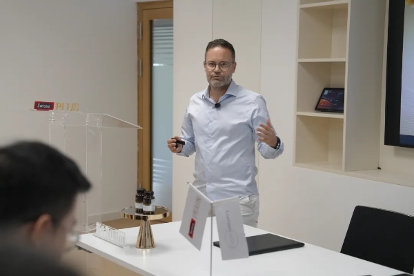 Swisse PLUS与瑞士顶级医学机构Lumen360达成战略合作 
