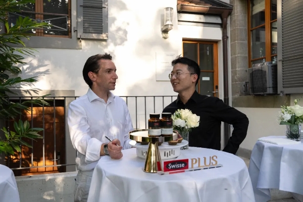 Swisse PLUS与瑞士顶级医学机构Lumen360达成战略合作 