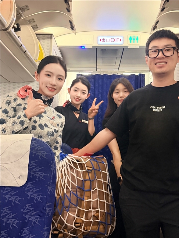 东航“宠物进客舱”服务拓展至国际航线 