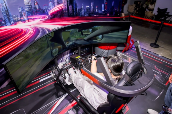 2026ChinaJoy |HKC惠科打造燃竞次元空间站 全矩阵显示黑科技重磅亮相 