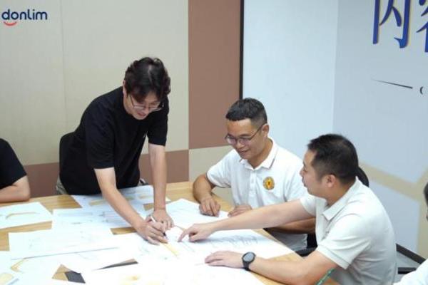 从后厨到餐桌，东菱电器联合顺德厨师协会完成百年蒸艺的跨界接力 