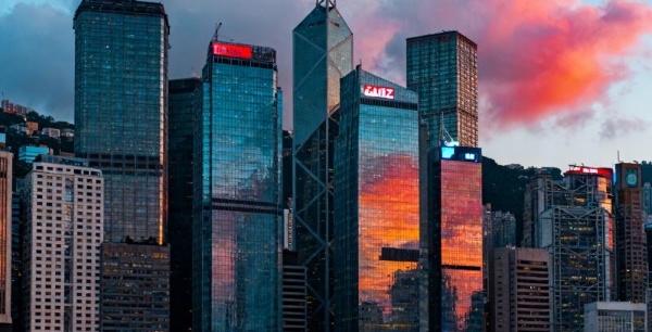 2026 甄选香港身份中介，TOP5 机构及合规资质要求梳理 