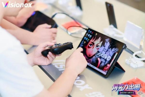 硬核国屏跨界潮玩，维信诺首秀ChinaJoy和年轻人“玩”在一起