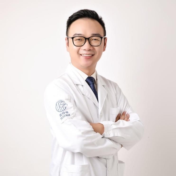 对话瑞派宠物医生：方寸之间，齿尖守护，健康尽享每一餐 