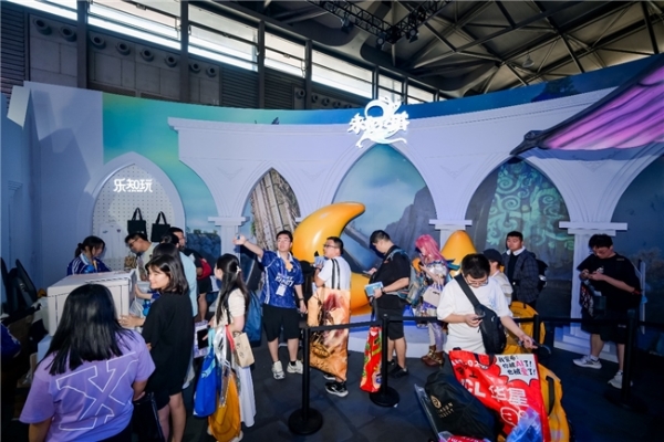 盛趣游戏《永恒之塔2》2026CJ线下试玩引爆玩家热情 