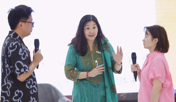 三个不同身份的人，在同一堂课里找到了答案丨全民幸福社课堂体验官采访实录