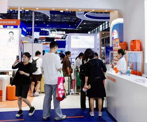 瑞辰宠物医院集团2026亚宠展 以”毛孩子健康局”再次定义宠物友好医疗体验 