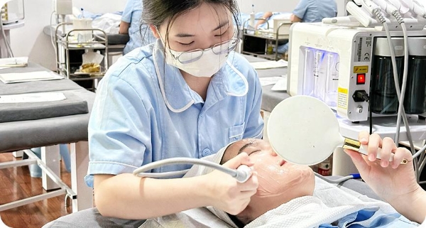 洗脸猫2026“青颜孵化营”启幕丨深耕产教融合，夯实美业人才根基 
