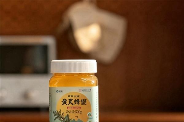 守护秦岭“蜂中瑰宝”：众天蜂业三十年的生态共生之道 