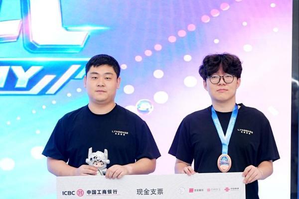 跻身世界人形机器人运动会工业场景赛全国前三，ROSS Harness 以全自主模式突破工业具身智能落地瓶颈 