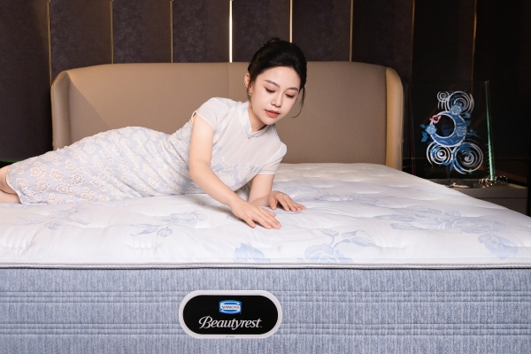 纸韵如梦 共叙东方 Simmons®席梦思携手非遗剪纸传承人杨钺呈现跨界合作 