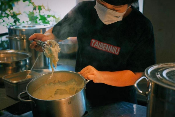 太犇牛“秋奶”战役数据复盘，拆解手作茶饮如何打赢年度大考 