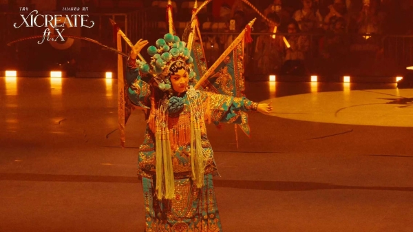 丁禹兮厦门演唱会融入闽南文化：高甲戏登台，非遗文化在万人现场焕发新生