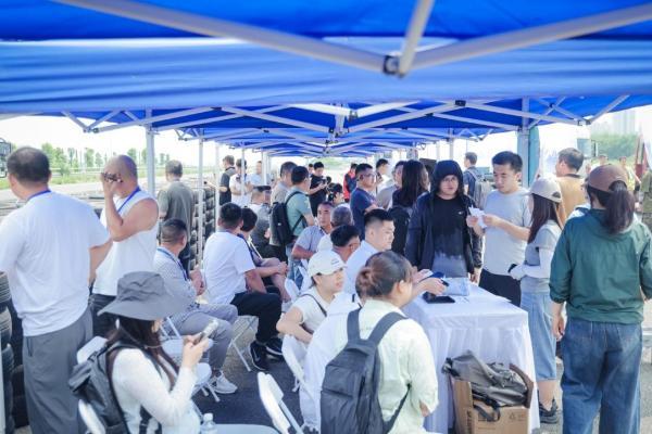 以用户为尺，验可靠品质：东风商用车2026年中卡新品共创品鉴会圆满结束 