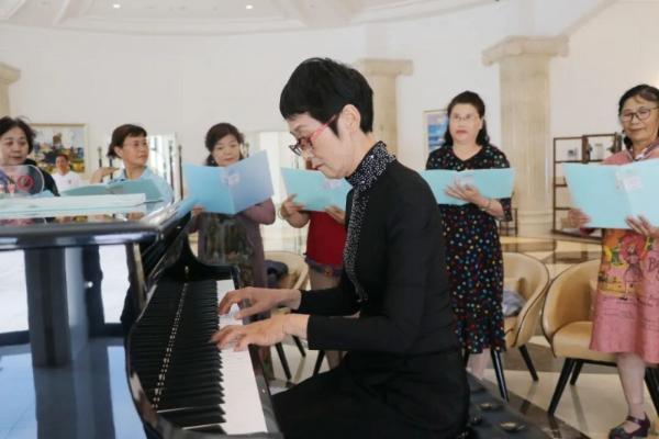 一座文化艺术礼堂，如何成为“超级幸福中心”？——那香海长青社区幸福生活观察 
