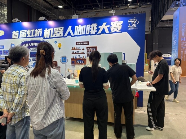 全球排名第一的机器人咖啡馆COFE+登陆欧洲爱尔兰 