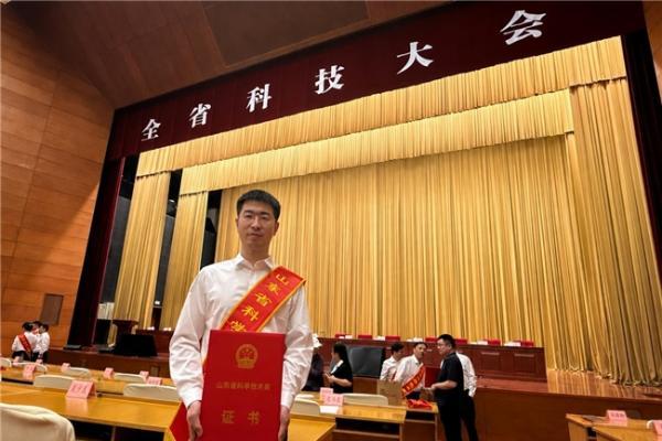 首创先河！新港牵头国家研发项目，获板材行业首个省部级科技进步一等奖