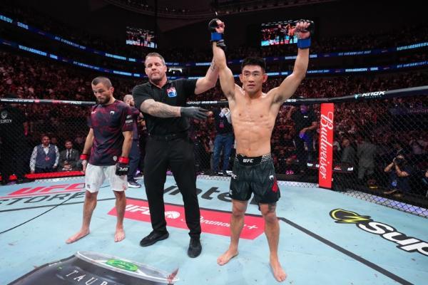 2026 UFC上海站双晚战罢 咪咕黑科技集中落地 打破沉浸式观赛边界