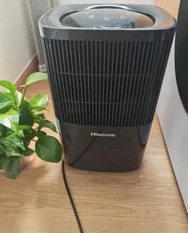 小户型除湿机推荐｜美的、海信、海尔谁更值得入手？ 