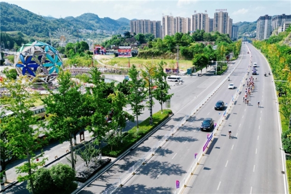 2026中国公路自行车公开赛（湖北恩施站）圆满落幕 