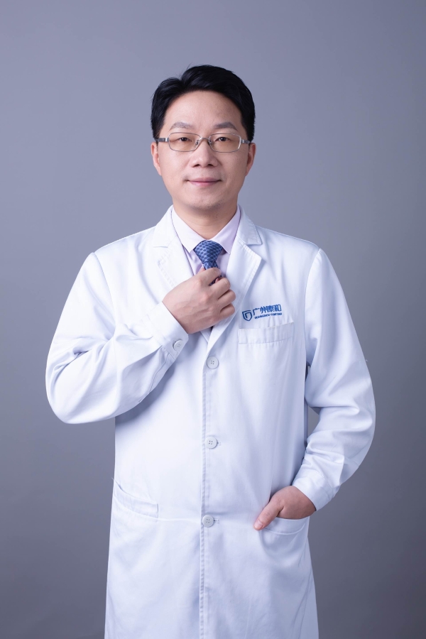 广州泰和质子中心袁太泽主任荣获“好医师代表”与“实力医生”双项荣誉 