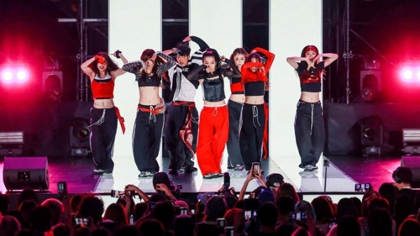 第二届“玩舞成团 DANCE UP!”阿迪达斯高校舞蹈挑战赛点亮上海西岸,打造青年舞蹈盛会 