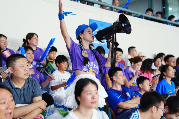 从“苏超”看台到中国厨房：福临门亚麻籽油的全民健康突围 