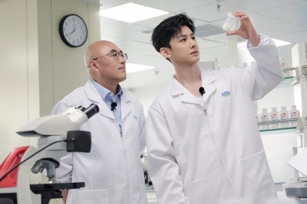 君乐宝简醇公开生产链路 让品质细节看得见 