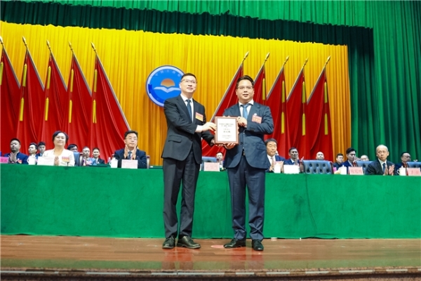 简知科技CEO谢冠鹏当选茂名市电白区工商联（总商会）执委会主席（会长） 