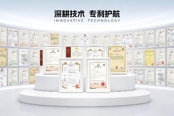 AI耳机赛道分化：有人押注会议办公，听智慧押注运动健康 