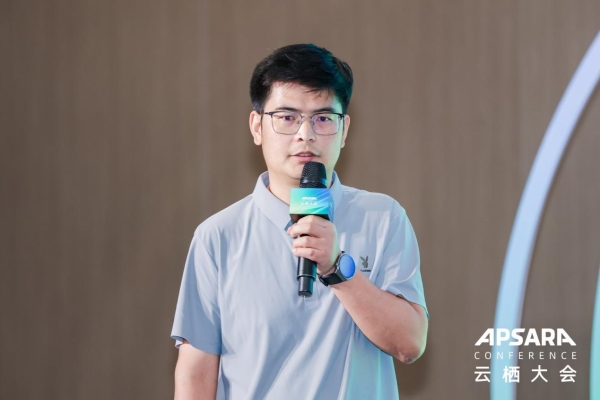 从AI工具到AI驱动，阿里云重构企业生产力与组织边界 