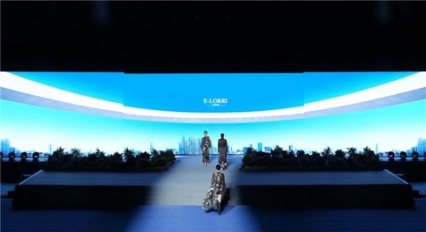 E-LORRI艾罗利亮相2026年APEC第三次高官会及相关会议，演绎东方长期主义时尚 