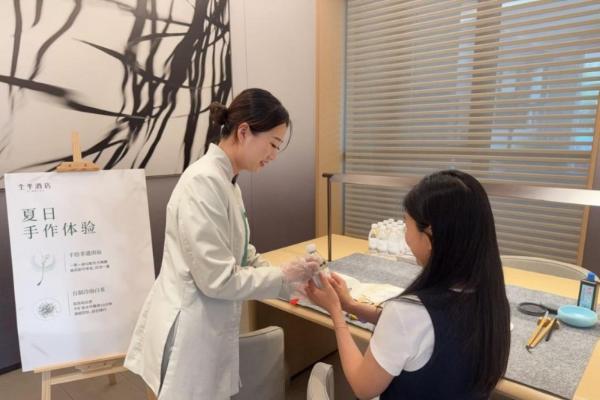 接待人次超7200万！华住体系化能力托住暑期客流高峰