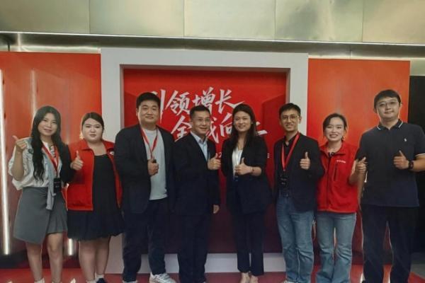 合生元斩获京东“年度卓越冠军奖”，进阶打造母婴赛道可持续增长新势能！ 