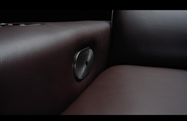 沙发进化家庭智慧中枢 芝华仕头等舱巴赫 Pro 配备Sound by Bose技术 正式全球首发 