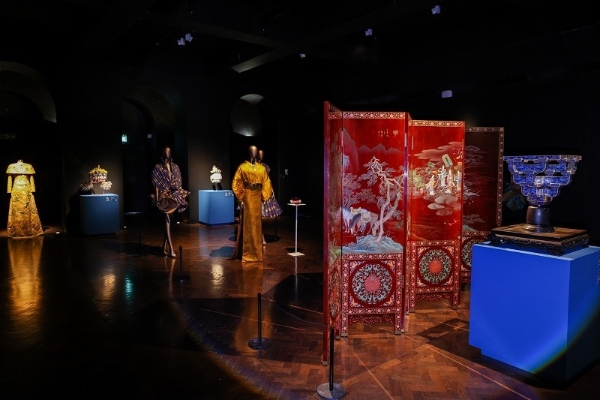 以器为桥，以心相契 | 新生万物伦敦展圆满落幕，书写文明对话新序章 