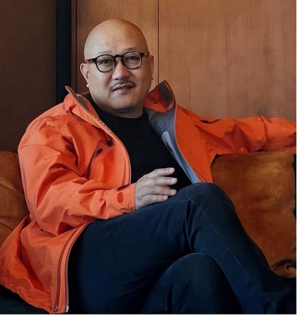 王小康执导华侨史诗大剧《山河颂》，以侨批为线，为百年侨史立传 