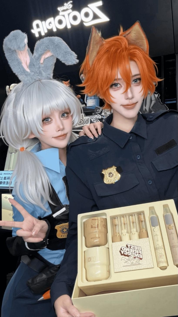 “逃离地球”之后，飞科创造了一个“域外星球” 
