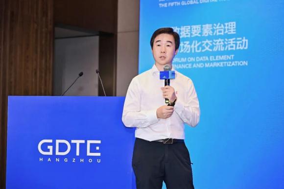 刘博：AI迎来“数据枯竭倒计时”，如何突围？