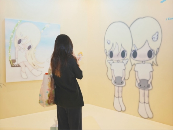 七大展区+限时快闪，新生代原创IP“野有上秋”打造艺术展新模式