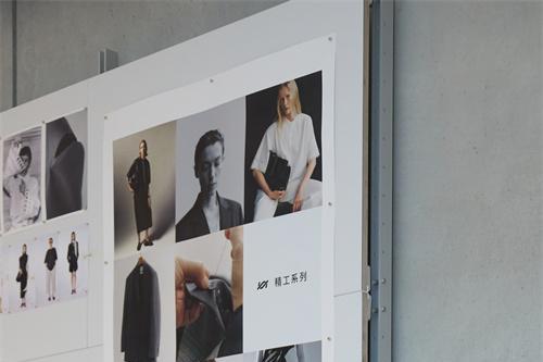寻常之外的日常，变调之中的融合 ——江南布衣2026秋冬系列新品预览会 