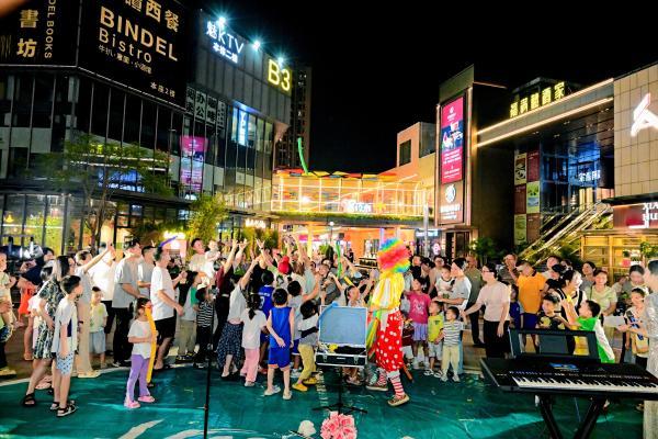 “海信惊喜周末”主题巡展登陆广州，科技体验与惠民福利齐绽番禺 